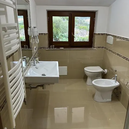 Le Pavoncelle 3* Bosa